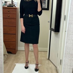 Stunning Prada skirt with leather trim size 4